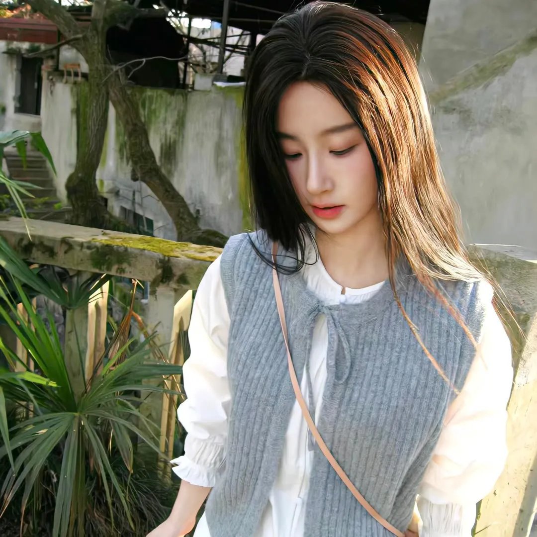 荒岛美女